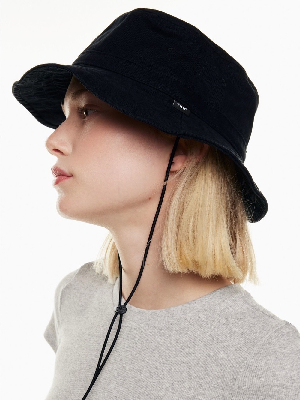 Tna Drawcord Bucket Hat Black Size S/M Aritzia NWT